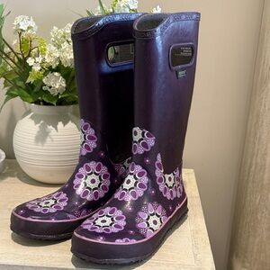 Girls Bogs Dark Purple Floral Rain Boots US 4